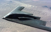 Mỹ đưa máy bay ném bom tàng hình tới đảm Guam, sẵn sàng tấn công hạt nhân chiến thuật vào Triều Tiên?