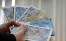 Nóng nhu cầu tiền lẻ cuối năm