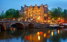 21 con đường mang vẻ đẹp lãng mạn, quyến rũ nhất thế giới