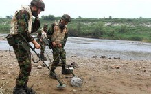 Hòa bình lập lại, Hàn – Triều gỡ mìn dọc biên giới