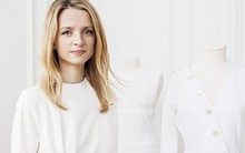 Delphine Arnault - ái nữ thừa kế sáng giá của Louis Vuitton