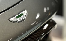 Hãng xe sang Aston Martin gây thất vọng khi lên sàn
