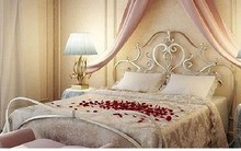 Những tông màu giúp phòng cưới của bạn thêm lãng mạn