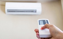 4 điều nhỏ hầu như chị em nào cũng từng làm tại nơi làm việc mà không biết cực kì có hại cho mình