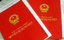 Cán bộ địa chính 13 năm “quên” phát sổ đỏ cho dân