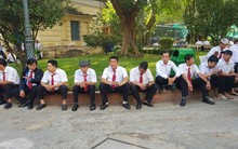 Hàng trăm tài xế Vinasun lại tập trung trước tòa theo dõi vụ kiện với Grab