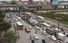 Cao tốc Pháp Vân ùn tắc kéo dài, chủ đầu tư nói gì?