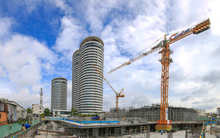 Cổ phiếu giảm 35% bất chấp thị trường đi lên, điều gì đang diễn ra với "ông vua" ngành xây dựng Coteccons?