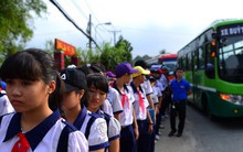 Người dân Củ Chi lập bàn thờ tiễn biệt ông Sáu Khải