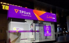 Chào sàn HoSE hôm nay, cổ phiếu TPB đi ngược thị trường