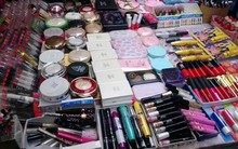 Hàng giả, hàng nhái tràn ngập thị trường