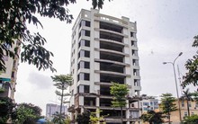 Cao ốc nham nhở, bỏ hoang trên 'đất vàng' Thủ đô