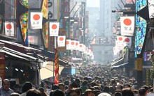 Nhật Bản bất ngờ tăng trưởng âm