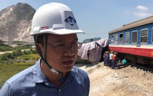 Ông Khuất Việt Hùng vào hiện trường chỉ đạo xử lý vụ lật tàu tại Thanh Hóa