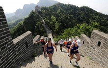 Ảnh ấn tượng về cuộc marathon đặc biệt trên Vạn Lý Trường Thành