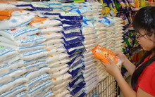 Đường lỏng Trung Quốc thuế 0% đổ bộ ‘đè bẹp’ đường Việt