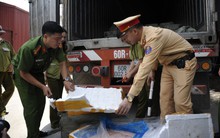 Thu giữ hơn 10 tấn nầm heo "bẩn" không có nguồn gốc xuất xứ