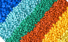 Nguyên liệu nhựa xuất khẩu chủ yếu sang Trung Quốc, giá rất rẻ