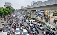 Mở lại làn xe riêng cho ôtô buýt thường: Phải tính toán kỹ mật độ phương tiện, lượng khách