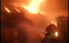 Khánh Hòa: Chợ Tu Bông bùng cháy trong đêm