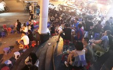 Trà đá vỉa hè: Lãi 2.000%, kiếm bạc triệu mỗi ngày