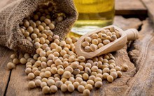 Trung Quốc giảm thuế đối với thức ăn chăn nuôi từ các nước châu Á do tranh chấp thương mại với Mỹ leo thang