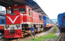 Nhân viên đường sắt bao giờ được tăng lương?