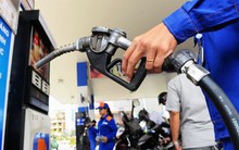 Xuất khẩu dầu thô giảm mạnh, nhập khẩu tăng đột biến