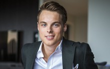 Lật tẩy cách tiêu tiền của những tỷ phú trẻ nhất thế giới: Sống như ông hoàng, hưởng thụ cuộc sống xa hoa ở tuổi 24