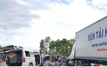 Hiện trường vụ xe đi rước dâu bị tai nạn thảm khốc, 13 người tử vong