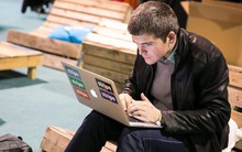 Bỏ học tại Havard để tự kinh doanh, tỷ phú tự thân trẻ nhất thế giới  vẫn bị "rung động" bởi những thứ rất đời thường