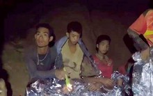 Giải cứu đội bóng Thái Lan: Sau khi nhường thức ăn, nước uống, HLV sẽ là người cuối cùng rời hang