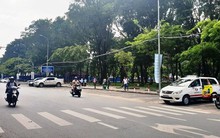 TPHCM: Tài xế bối rối trong ngày đầu tăng phí đỗ xe lòng đường