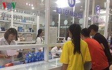 “Thuốc kháng sinh mua ở Việt Nam cả nghìn viên cũng được”