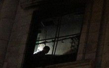 Cháy tại Diamond Plaza, người dân hoảng loạn la hét, tháo chạy trong đêm