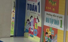 Chạy khắp thành phố để tìm mua sách giáo khoa lớp 1 cho con