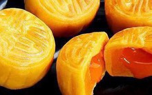 Chưa vào chính vụ, bánh trung thu sang chảnh, vài triệu đồng/hộp đã đổ bộ