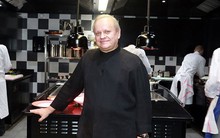 Đầu bếp huyền thoại người Pháp và 8 món ăn khiến cả thế giới phải nuối tiếc vì từ giờ không thể nếm thêm lần nào nữa