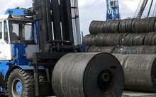 Thép Việt bị kiện tới tấp