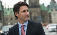 Thủ tướng điển trai Justin Trudeau chúc tết Trung Thu