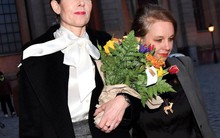 Lùm xùm quanh Giải Nobel Văn học 2018 (*): Lời khai của nạn nhân