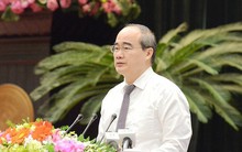 Bí thư Nhân: ‘Phải tăng lương cho chủ tịch quận’