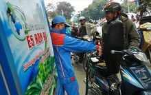 Bãi bỏ một số điều kiện về kinh doanh xăng dầu