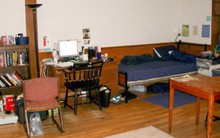 "Đột nhập" ký túc xá Harvard: Hóa ra sinh viên trường số 1 thế giới lại phải chịu cảnh sống chen chúc, chật chội như vậy