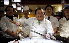 Chợ cá lớn nhất thế giới có gì đặc biệt?