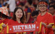 Báo Indonesia ngưỡng mộ, lấy fan Việt Nam làm tấm gương sáng, kêu gọi fan Indo học tập