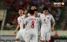 Tuyển Việt Nam được cảnh báo về lối đá phòng ngự "xe bus 2 tầng" của Malaysia