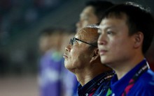 Đừng tưởng chỉ là ông giáo Hàn Quốc đắp mặt nạ, massage chân cho học trò, thầy Park còn là quái kiệt qua những cơn nóng giận