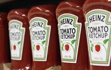 Chai tương cà dốc ngược: “Huyệt tâm lý” đơn giản nhưng mang lại doanh số đánh bại mọi đối thủ của Heinz