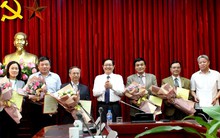 Bộ Nội vụ điều động, bổ nhiệm hàng loạt lãnh đạo chủ chốt